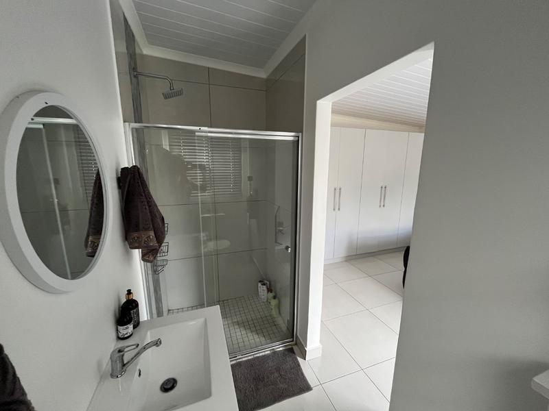 To Let 3 Bedroom Property for Rent in Dwarskersbos Western Cape
